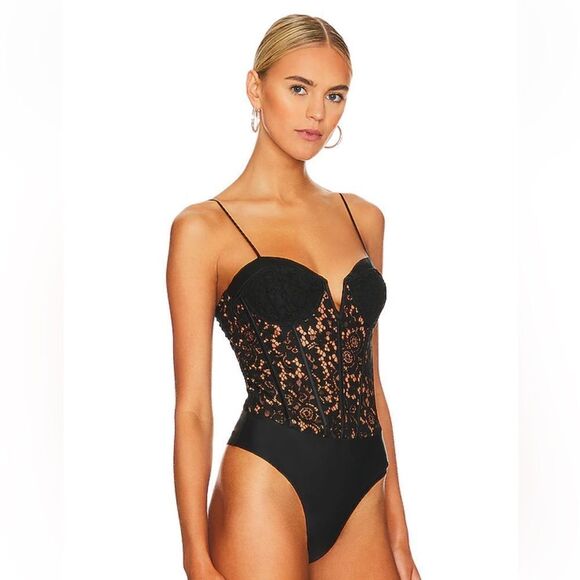 Cami NYC Anne Corded Lace Bodysuit Black bustier boned top corset Revolve 4 - Picture 5 of 11